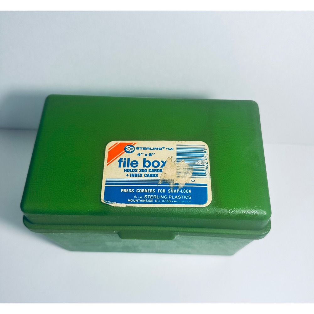 Vintage 1981 Sterling Plastics Green 4x6 Index Card File Box Retro Office